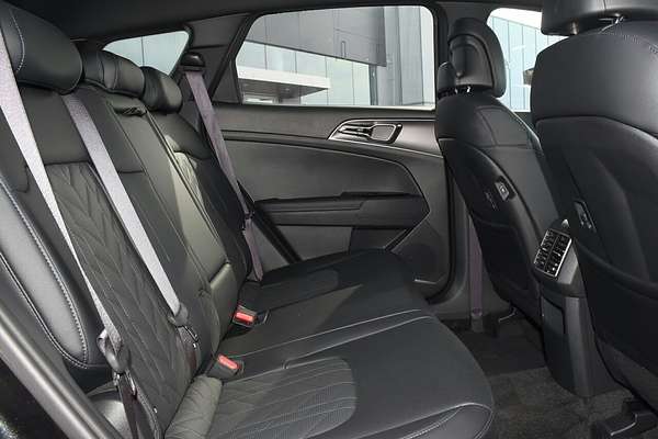 2025 Kia Sportage SX+ NQ5