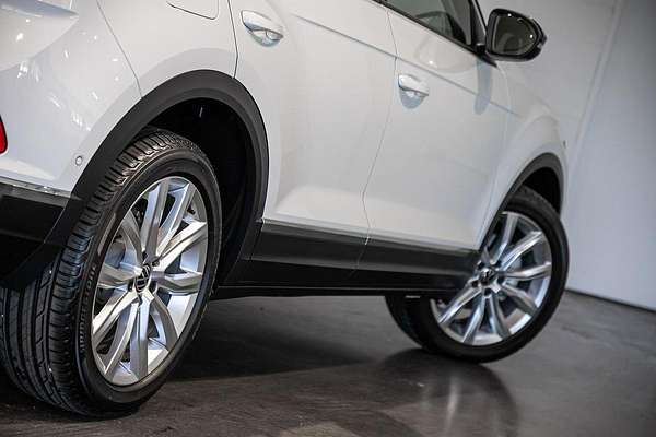 2025 Volkswagen T-Roc 110TSI Style D11