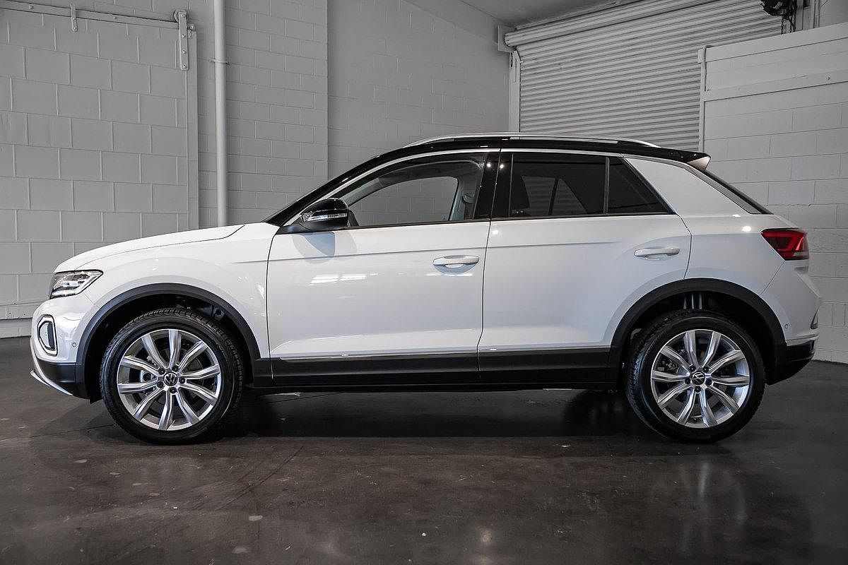 2025 Volkswagen T-Roc 110TSI Style D11