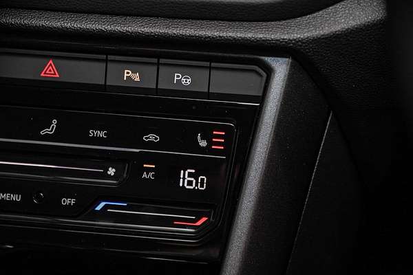 2025 Volkswagen T-Roc 110TSI Style D11