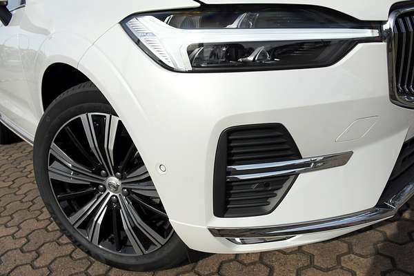 2024 Volvo XC60 Ultimate B5 Bright