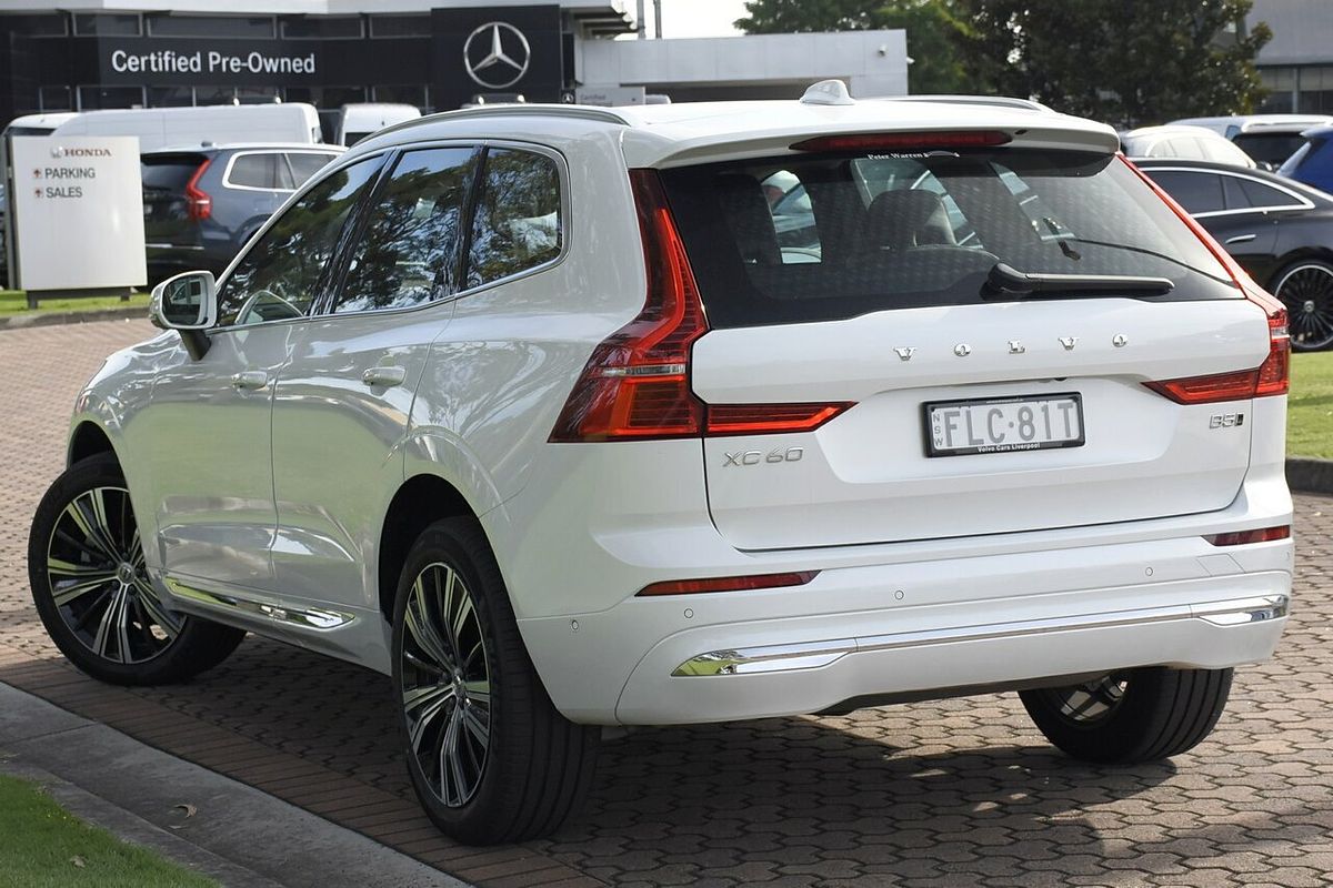 2024 Volvo XC60 Ultimate B5 Bright