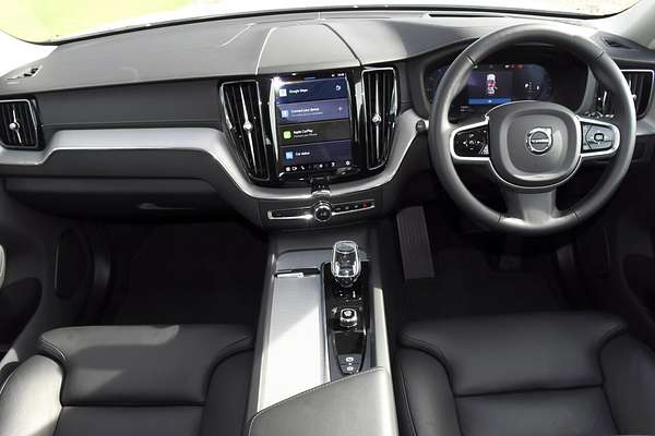 2024 Volvo XC60 Ultimate B5 Bright