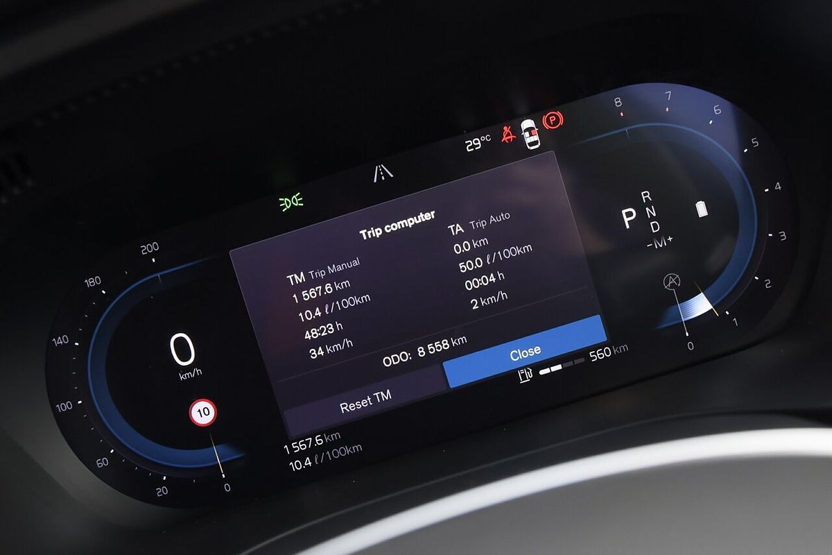 2024 Volvo XC60 Ultimate B5 Bright