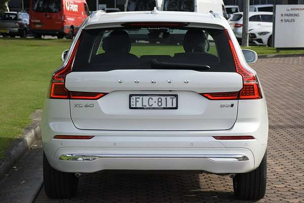 2024 Volvo XC60 Ultimate B5 Bright