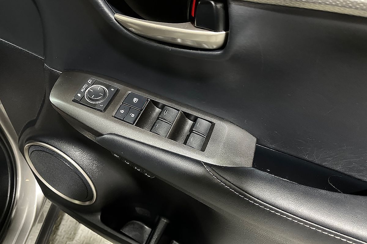 2016 Lexus NX300h NX300h F Sport AYZ15R