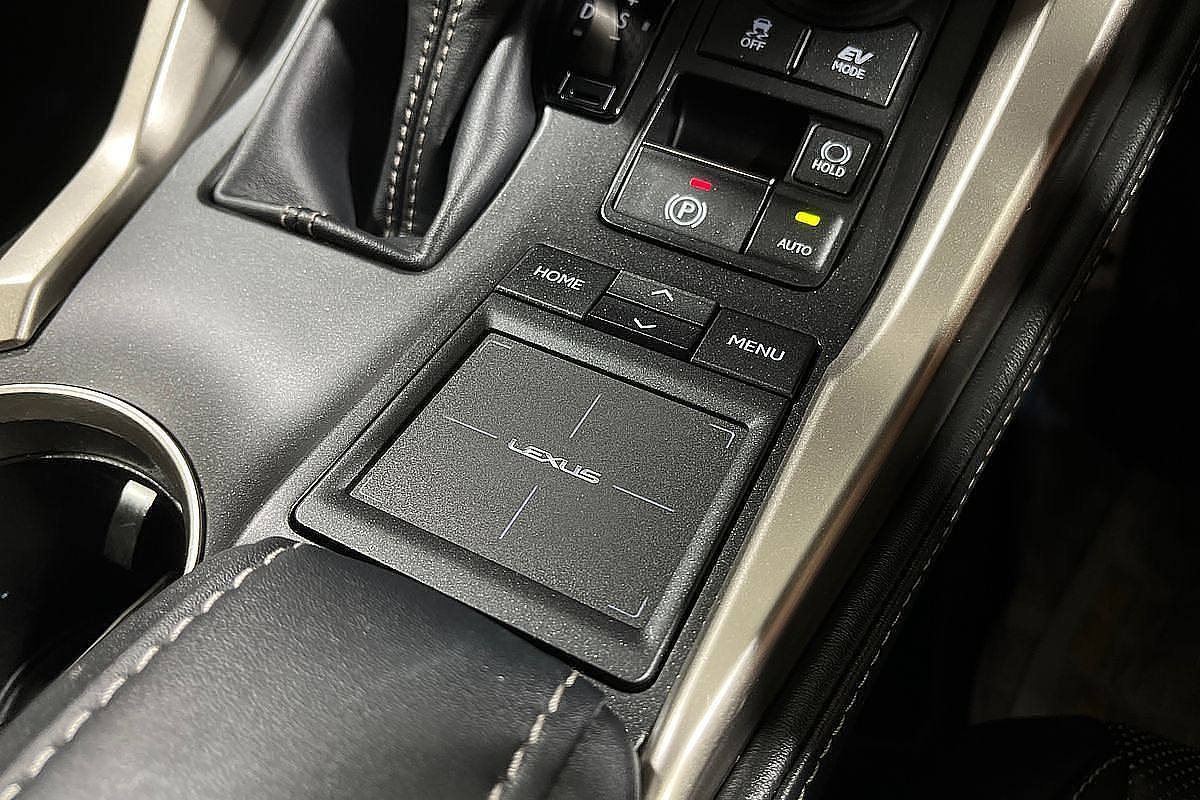 2016 Lexus NX300h NX300h F Sport AYZ15R