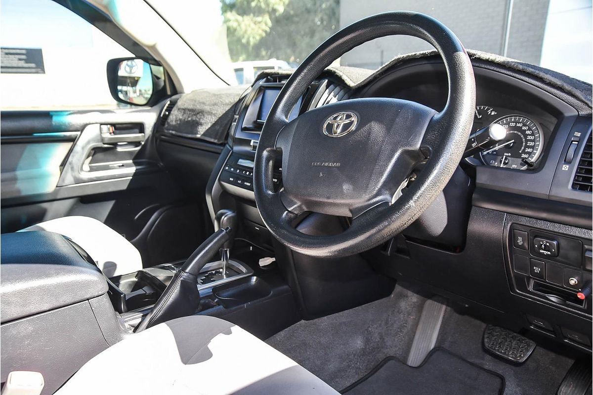 2009 Toyota Landcruiser GXL VDJ200R