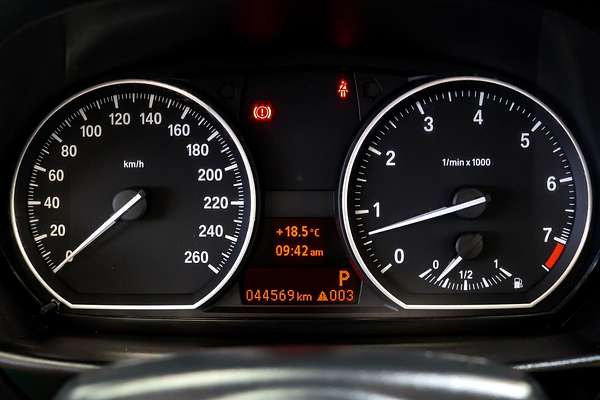 2012 BMW 1 Series 125i E88 LCI