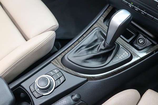 2012 BMW 1 Series 125i E88 LCI