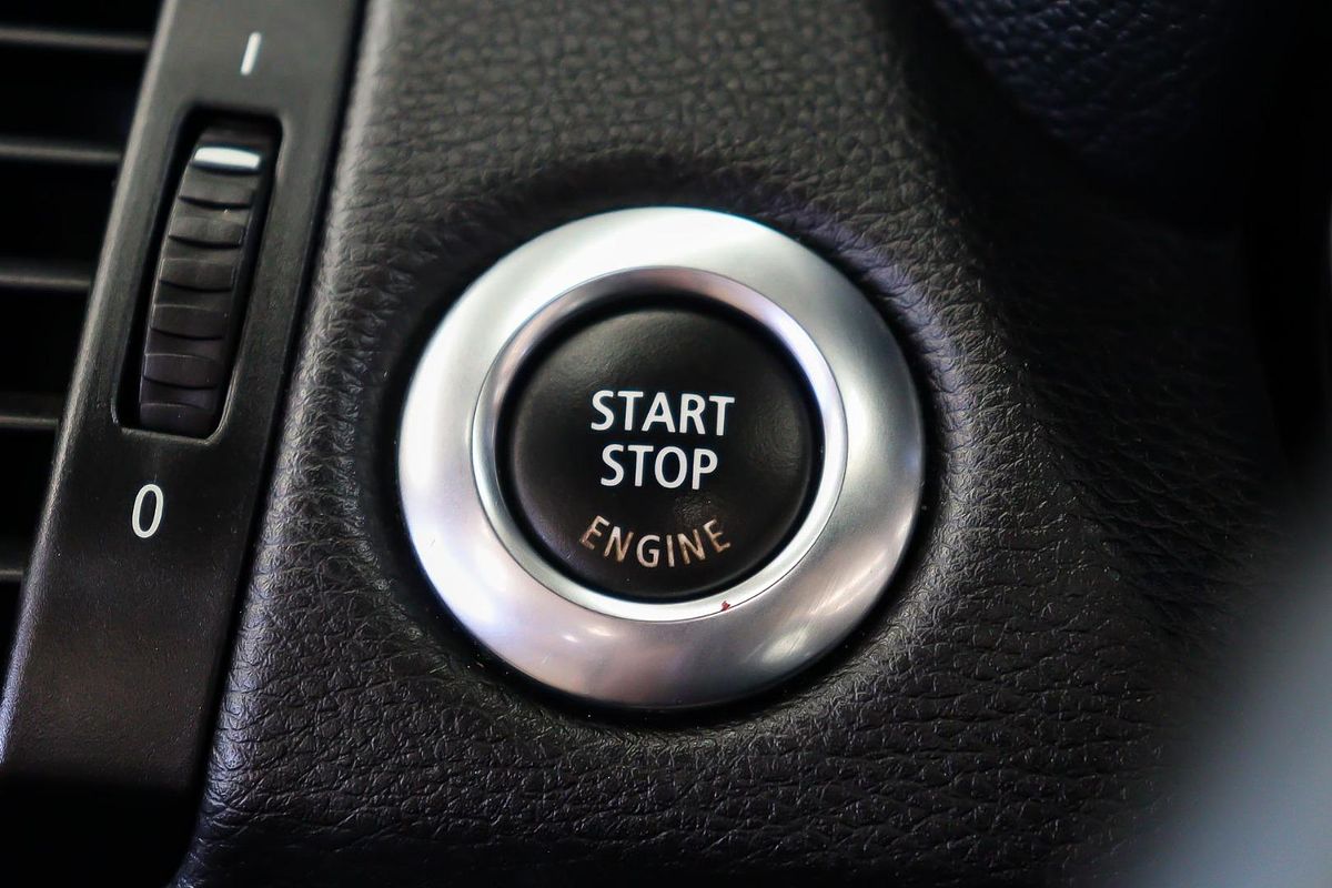 2012 BMW 1 Series 125i E88 LCI