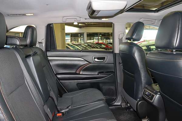 2017 Toyota Kluger Grande GSU55R
