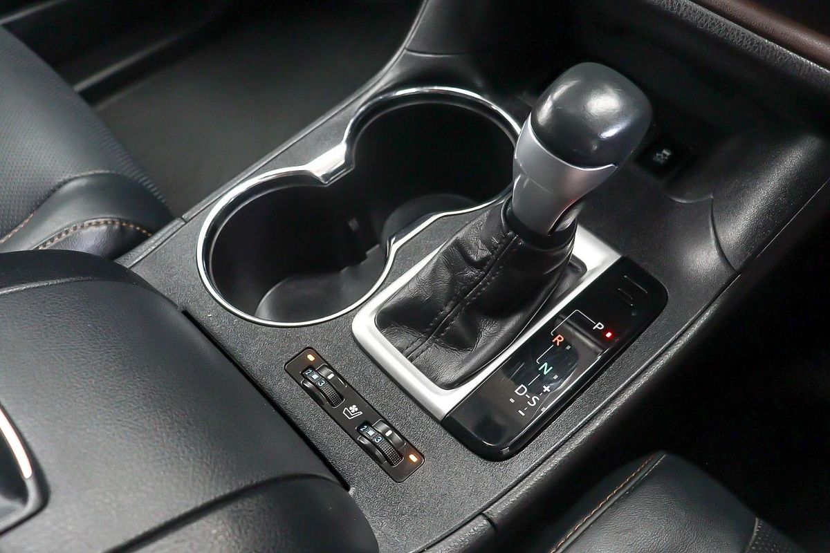 2017 Toyota Kluger Grande GSU55R