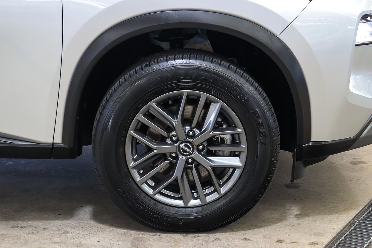 2024 Nissan X-TRAIL ST T33
