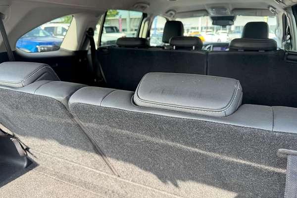 2022 Isuzu MU-X LS-T