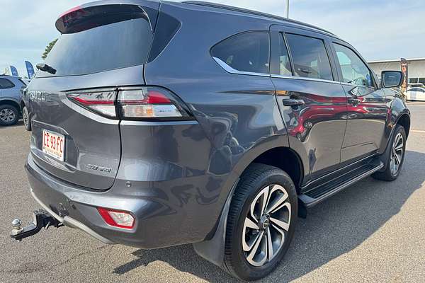 2022 Isuzu MU-X LS-T