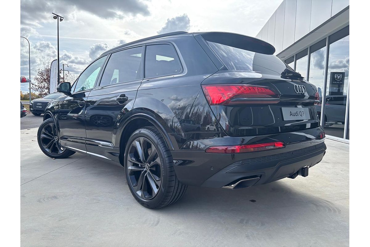 2025 Audi Q7 45 TDI 4M