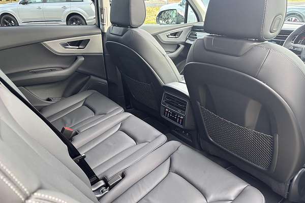 2025 Audi Q7 45 TDI 4M