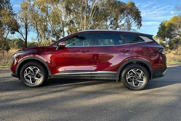 2022 Kia Sportage S NQ5