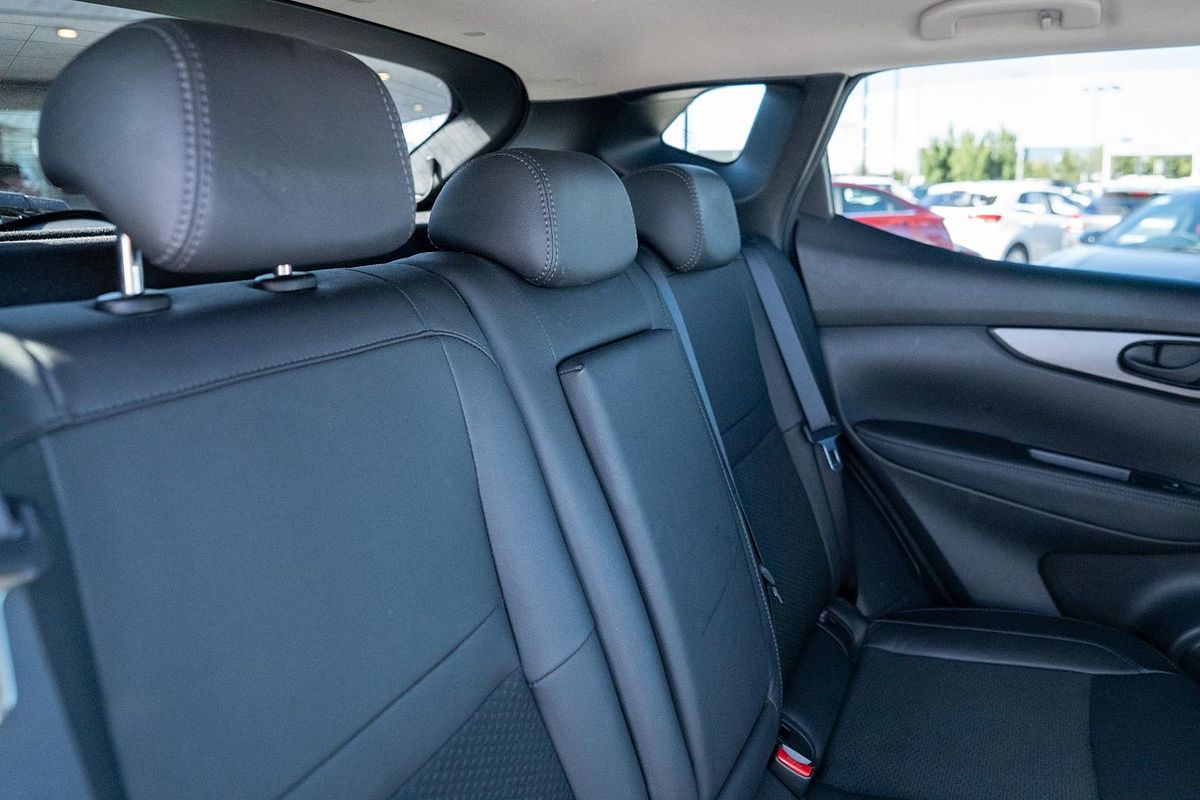 2018 Nissan QASHQAI ST-L J11 Series 2