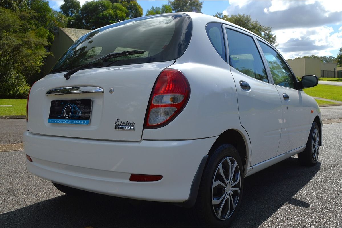 2004 Daihatsu Sirion M100RS