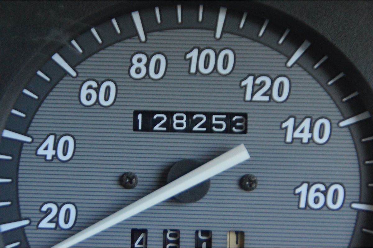 2004 Daihatsu Sirion M100RS