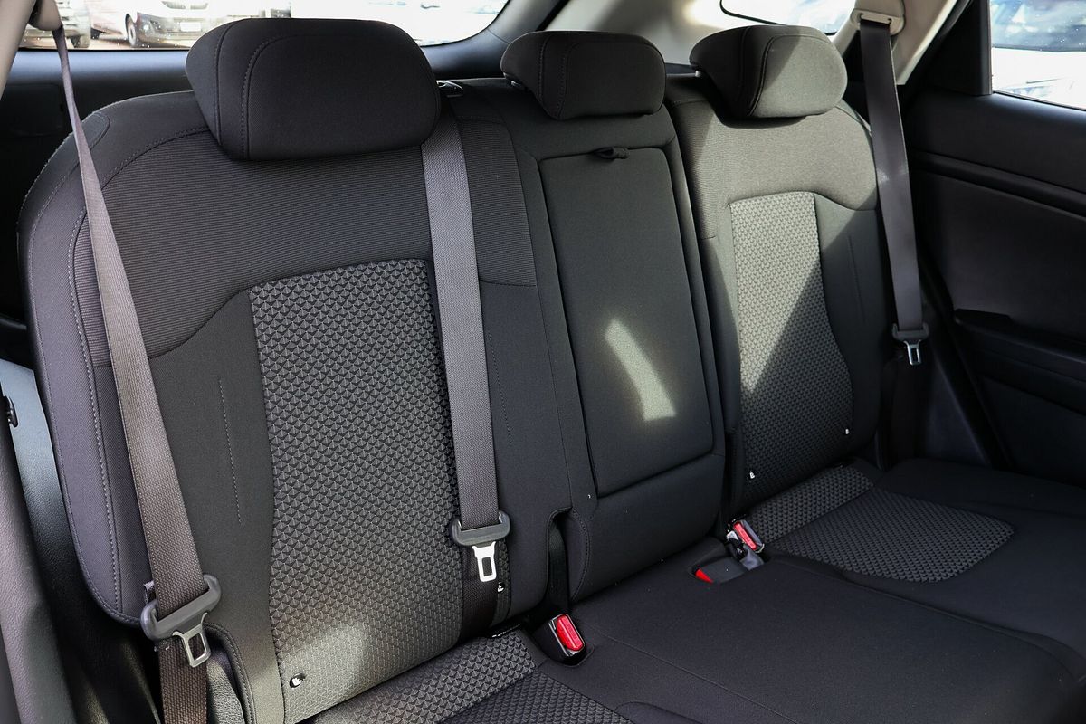 2023 Kia Sportage S NQ5