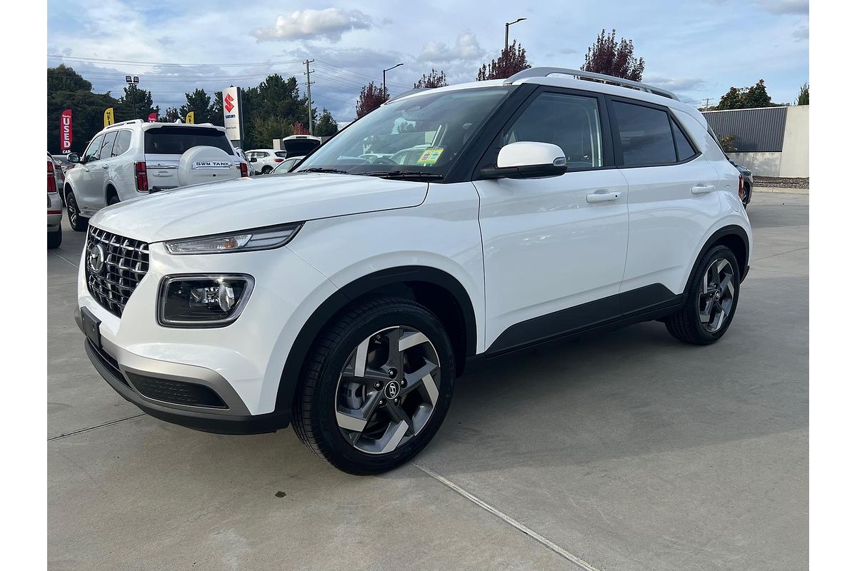2024 Hyundai Venue Elite QX.V5