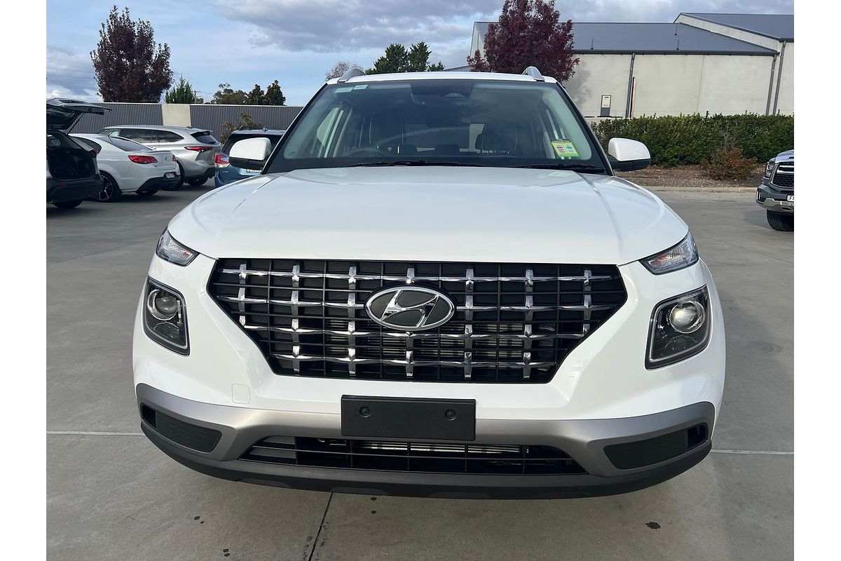 2024 Hyundai Venue Elite QX.V5