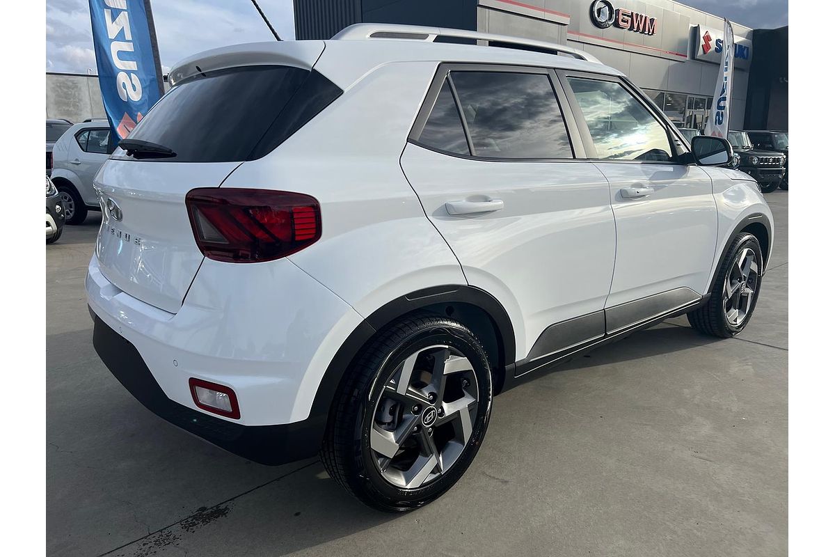 2024 Hyundai Venue Elite QX.V5