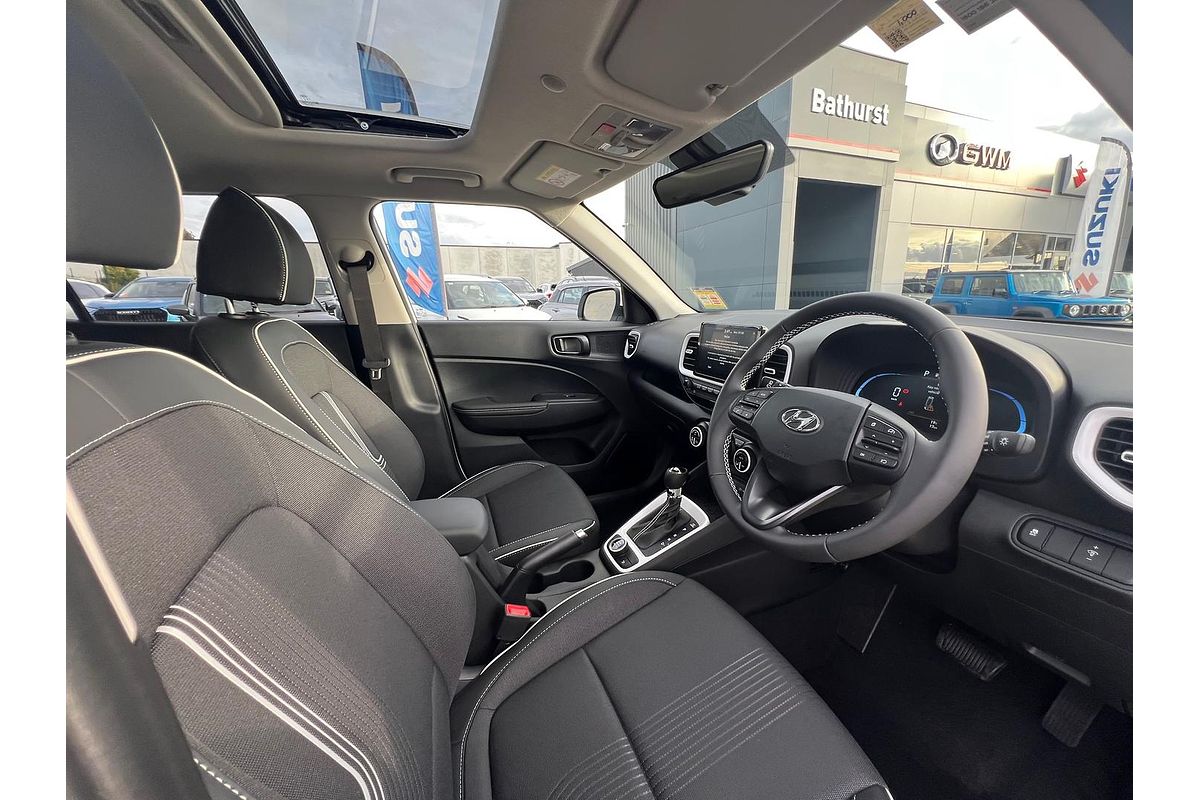 2024 Hyundai Venue Elite QX.V5