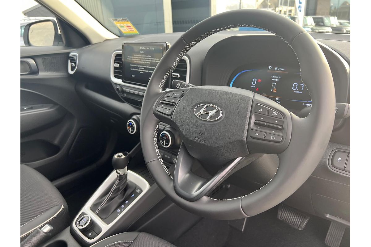 2024 Hyundai Venue Elite QX.V5