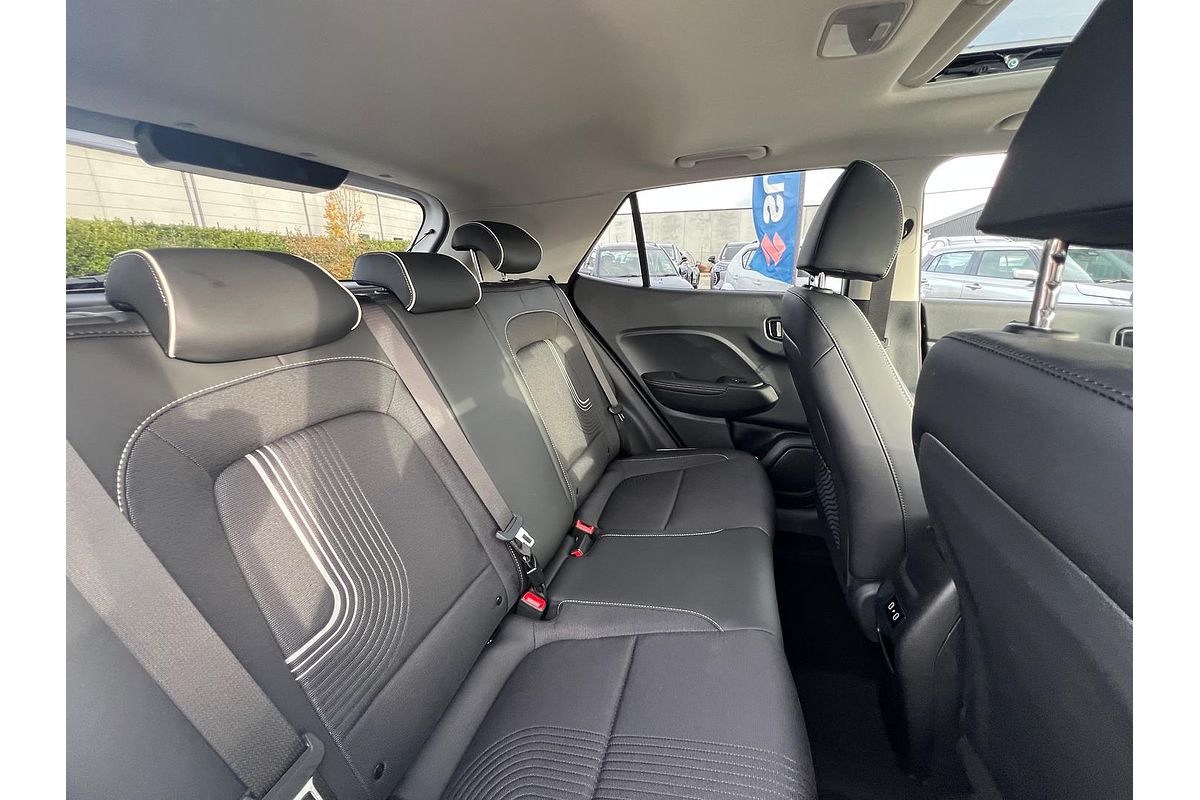 2024 Hyundai Venue Elite QX.V5