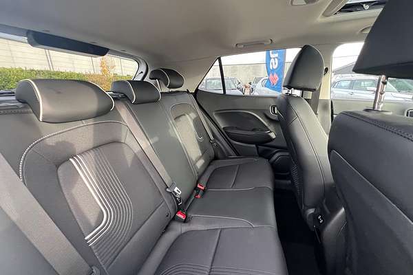 2024 Hyundai Venue Elite QX.V5