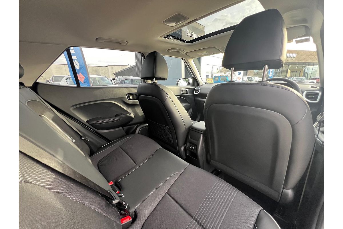 2024 Hyundai Venue Elite QX.V5