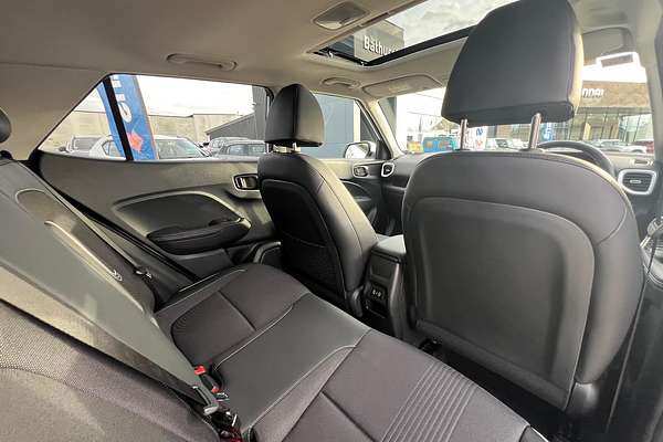 2024 Hyundai Venue Elite QX.V5
