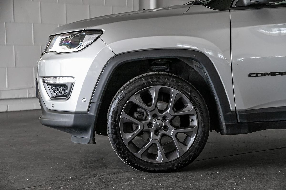 2021 Jeep Compass Limited M6