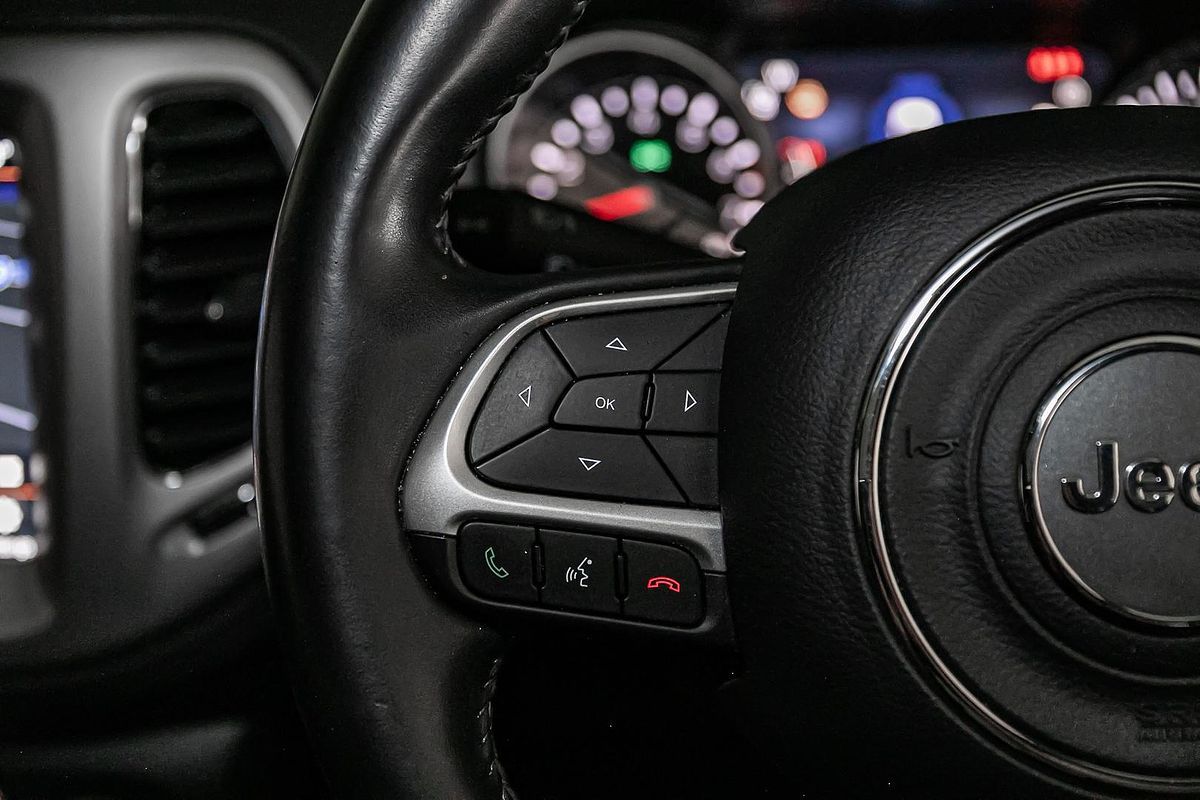 2021 Jeep Compass Limited M6