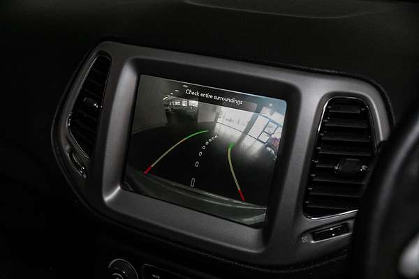 2021 Jeep Compass Limited M6