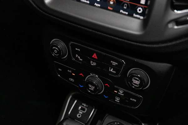 2021 Jeep Compass Limited M6