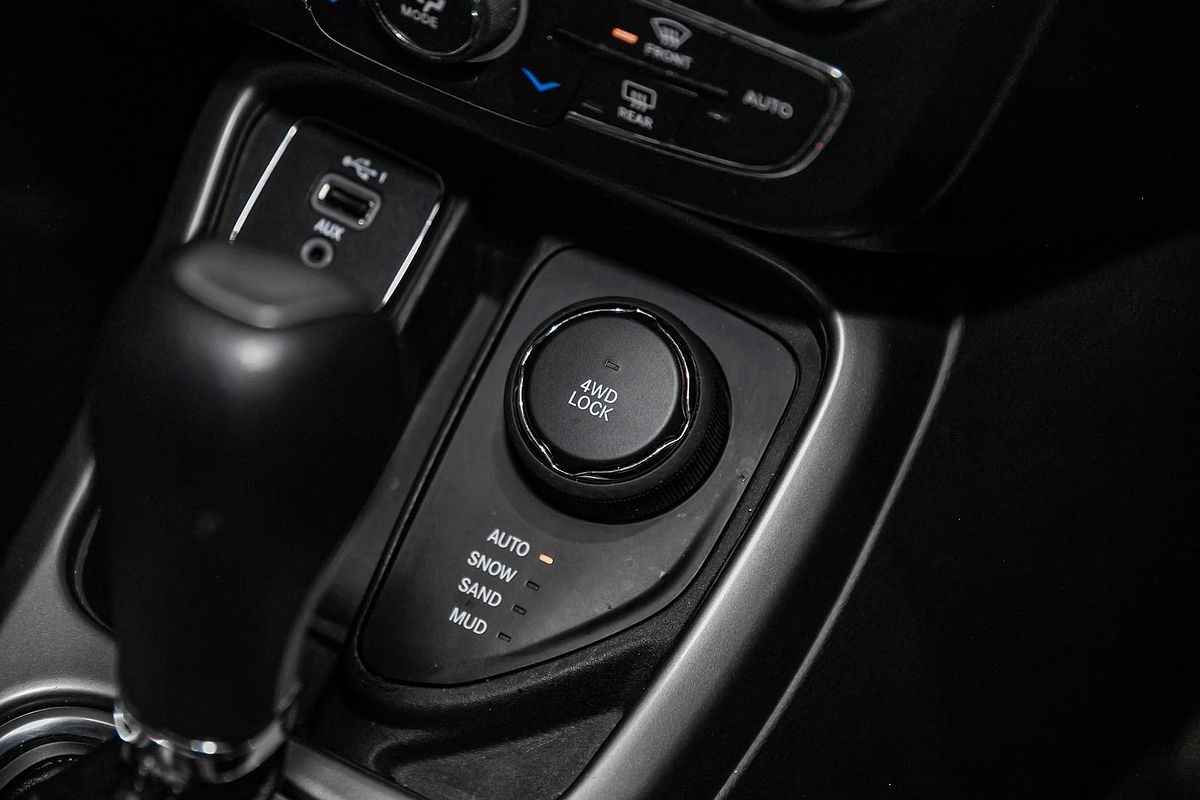 2021 Jeep Compass Limited M6