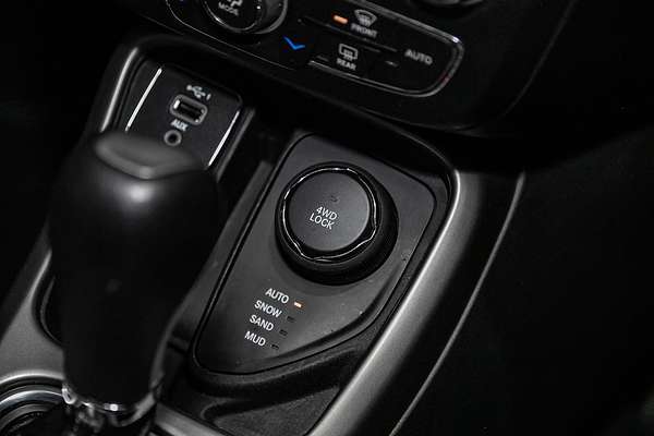 2021 Jeep Compass Limited M6