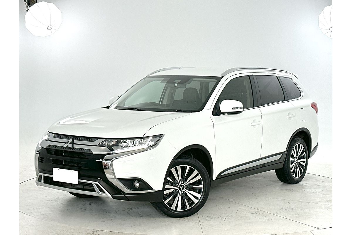2020 Mitsubishi Outlander LS ZL