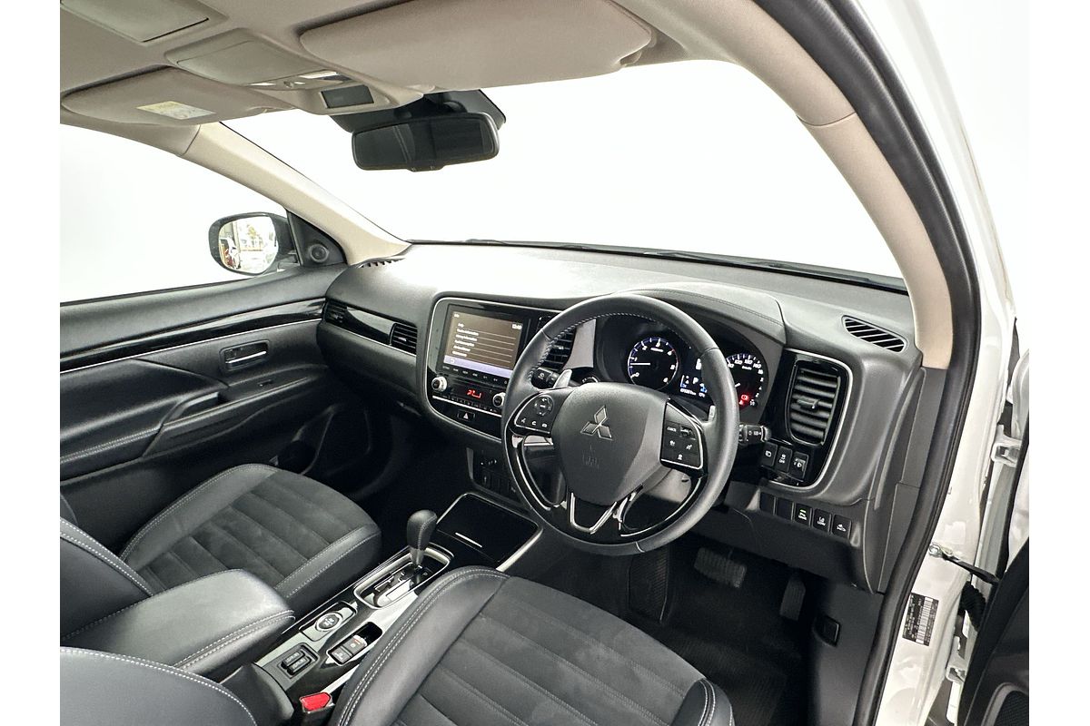2020 Mitsubishi Outlander LS ZL