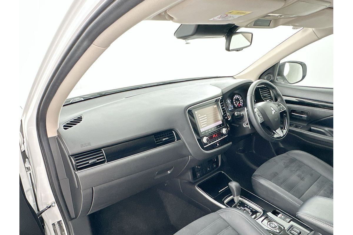 2020 Mitsubishi Outlander LS ZL