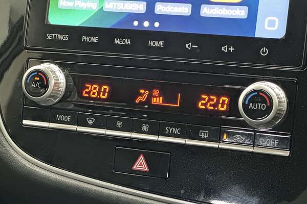 2020 Mitsubishi Outlander LS ZL