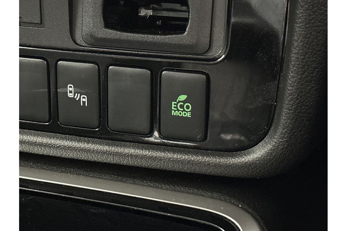 2020 Mitsubishi Outlander LS ZL
