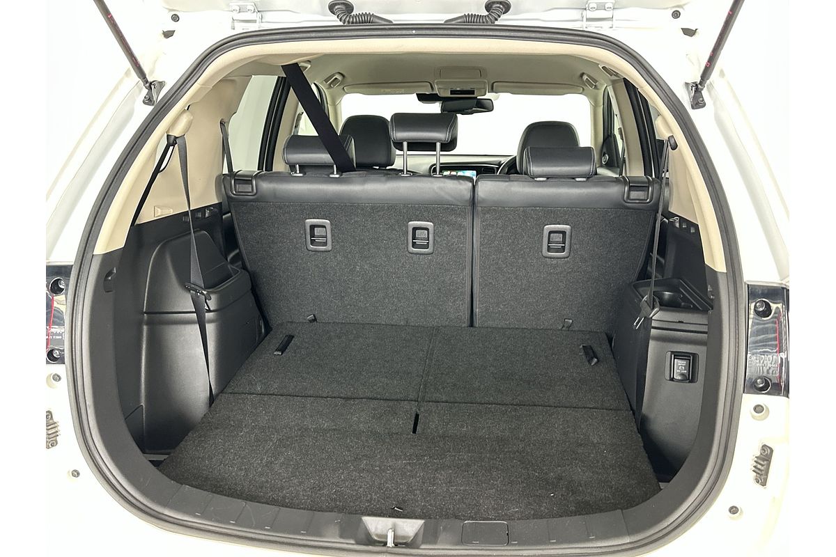 2020 Mitsubishi Outlander LS ZL