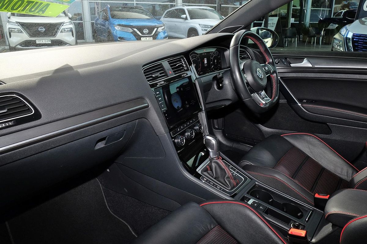 2019 Volkswagen Golf GTI 7.5