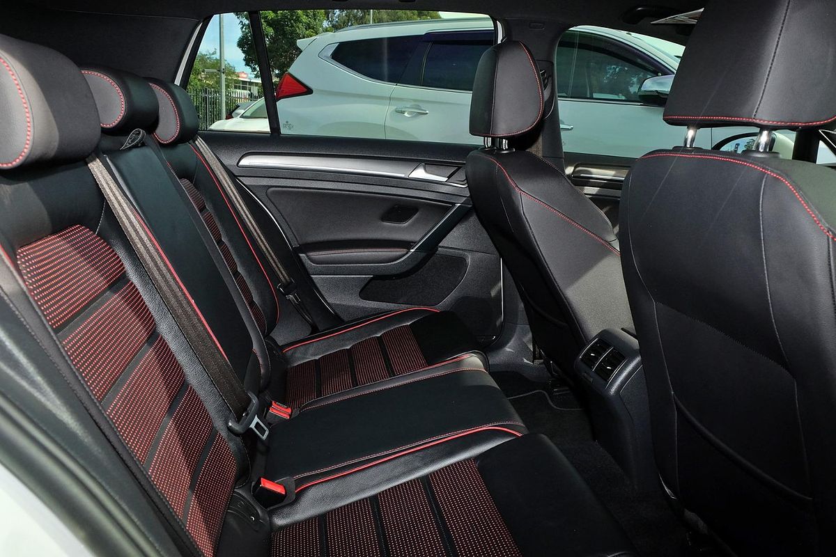 2019 Volkswagen Golf GTI 7.5